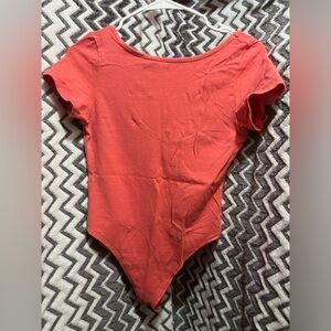 American Eagle Short Sleeve One-Piece Bodysuit in Coral Pink